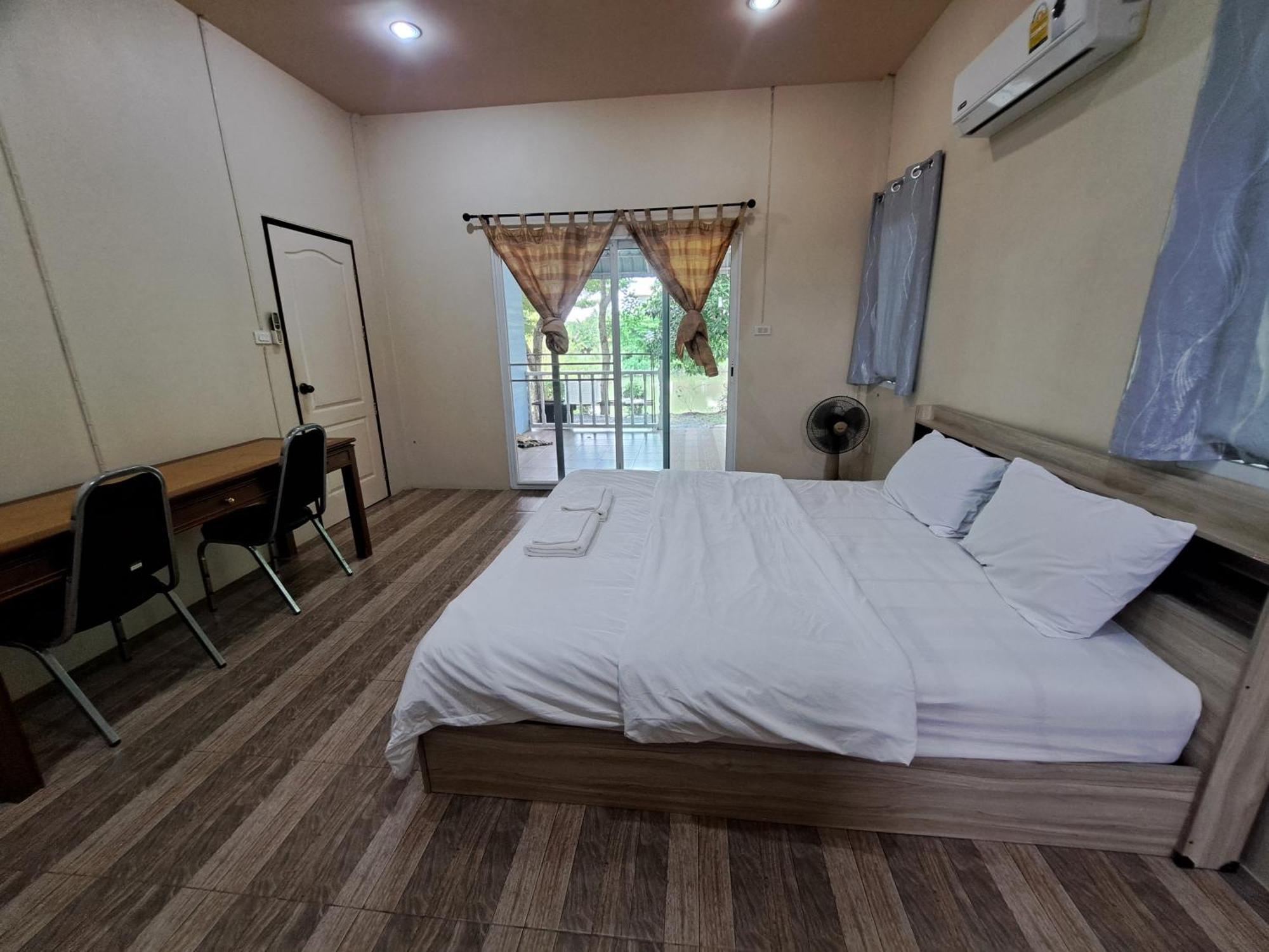 Armthong Resort Nakhon Nayok Exterior photo