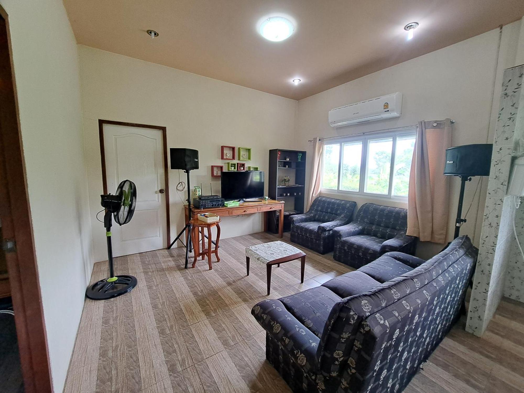 Armthong Resort Nakhon Nayok Exterior photo